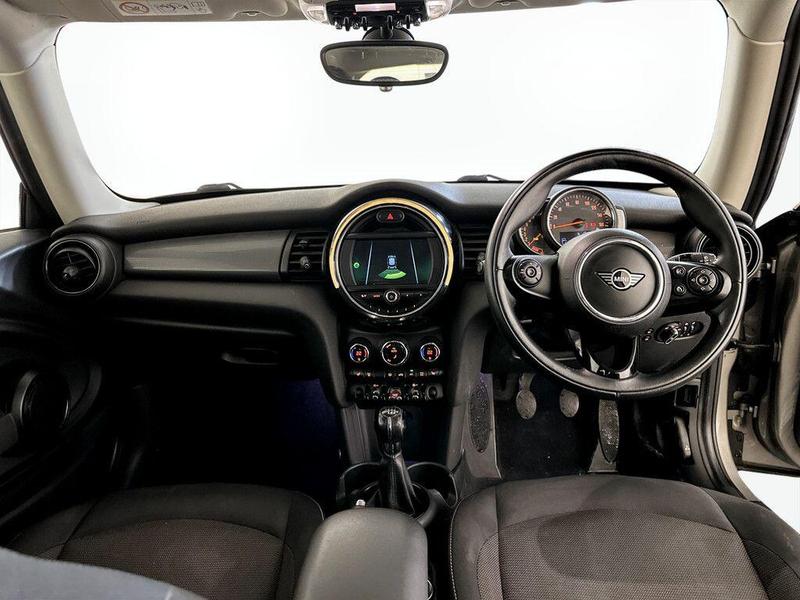 Used MINI Hatch 2019 for sale - 76738834: Photo 3