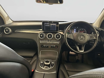 Used Mercedes-Benz GLC 2018 for sale - 78555293: Photo