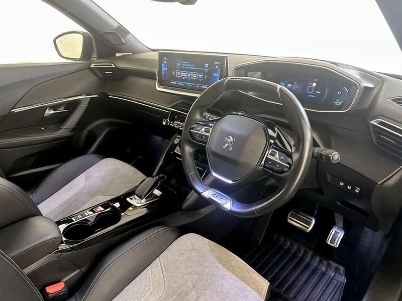 Used Peugeot E-2008 2020 for sale - 76255378: Photo 18