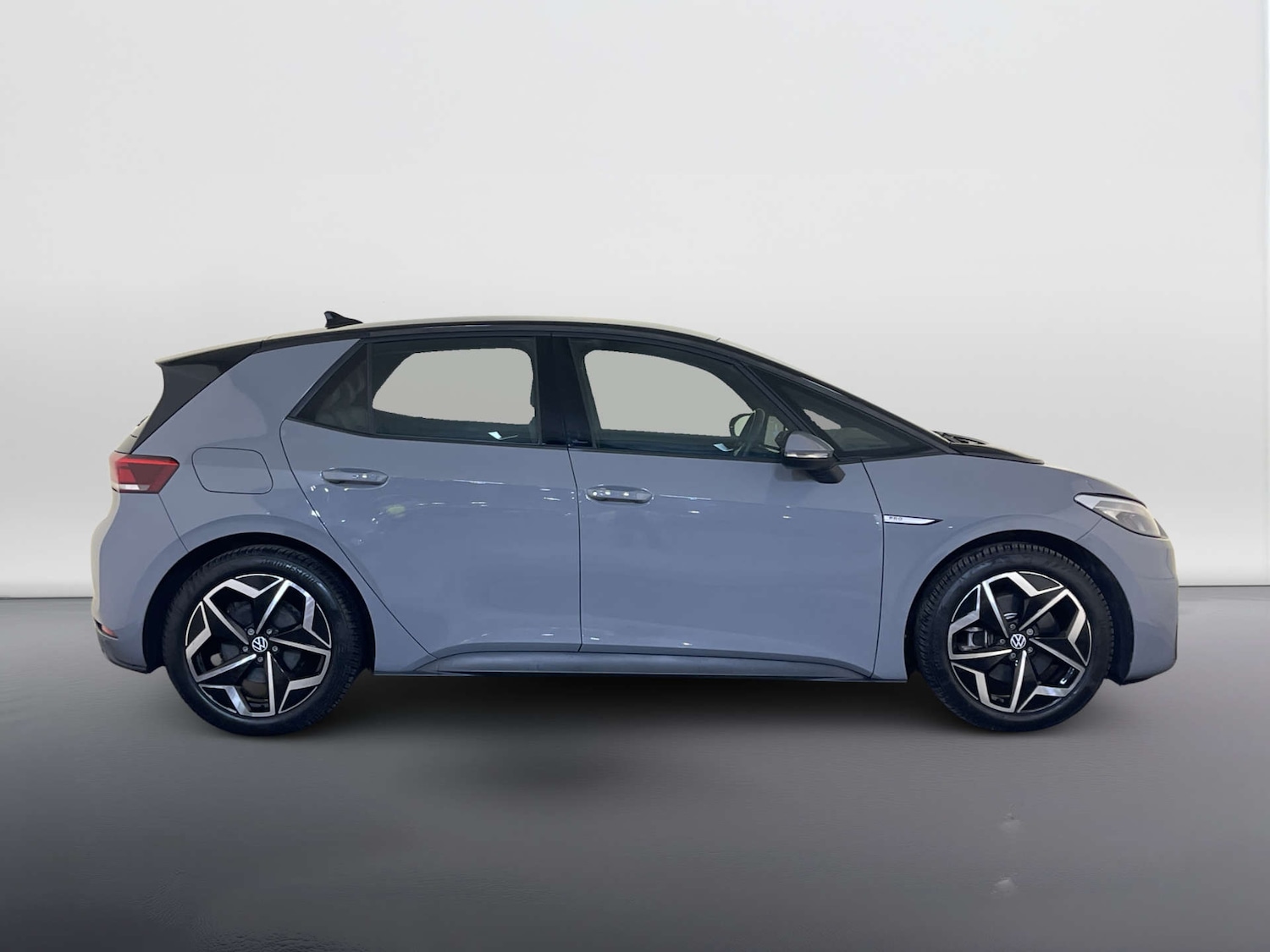 Used Volkswagen ID.3 2023 for sale - 77905885: Photo 11