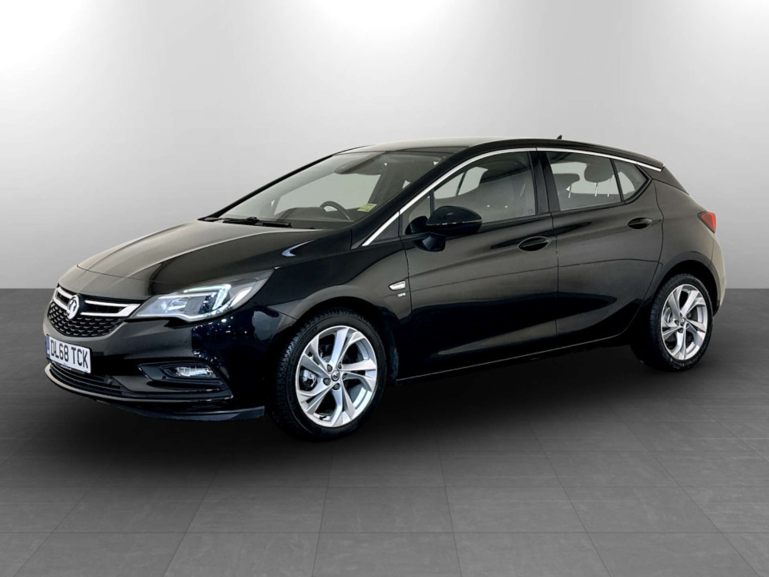 Used Vauxhall Astra 2019 for sale - 77618888: Photo 6