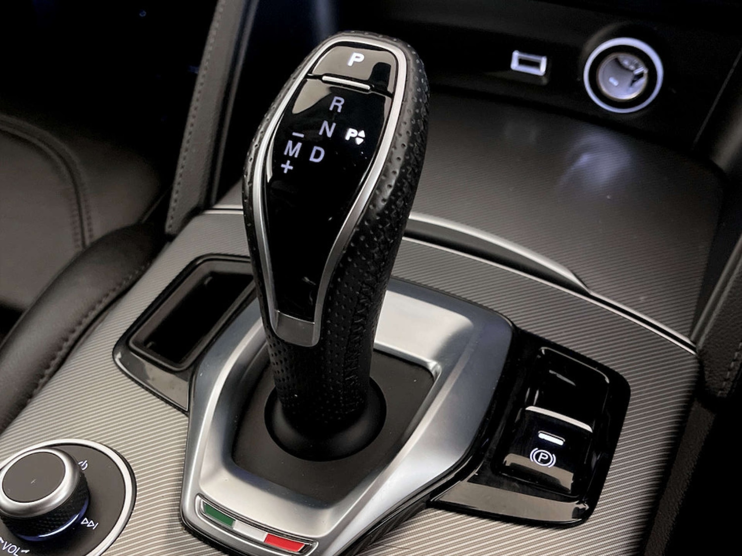 Used Alfa Romeo Stelvio 2021 for sale - 77185231: Photo 25