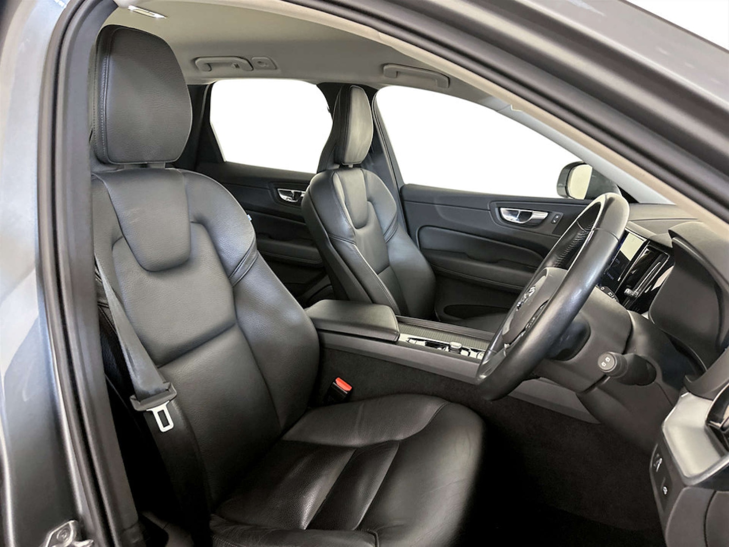 Used Volvo XC60 2020 for sale - 77301733: Photo 13