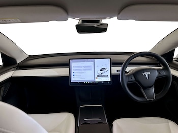 Used Tesla Model 3 2021 for sale - 77494122: Photo