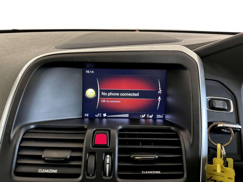 Used Volvo XC60 2017 for sale - 77048093: Photo 21