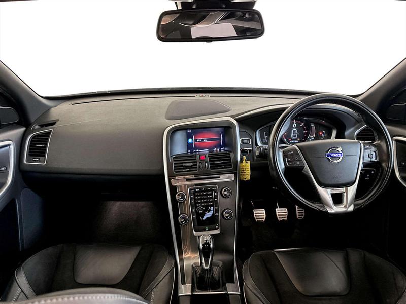 Used Volvo XC60 2017 for sale - 77048093: Photo 3