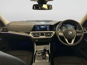 Used BMW 3 Series 2021 for sale - 78328517: Photo