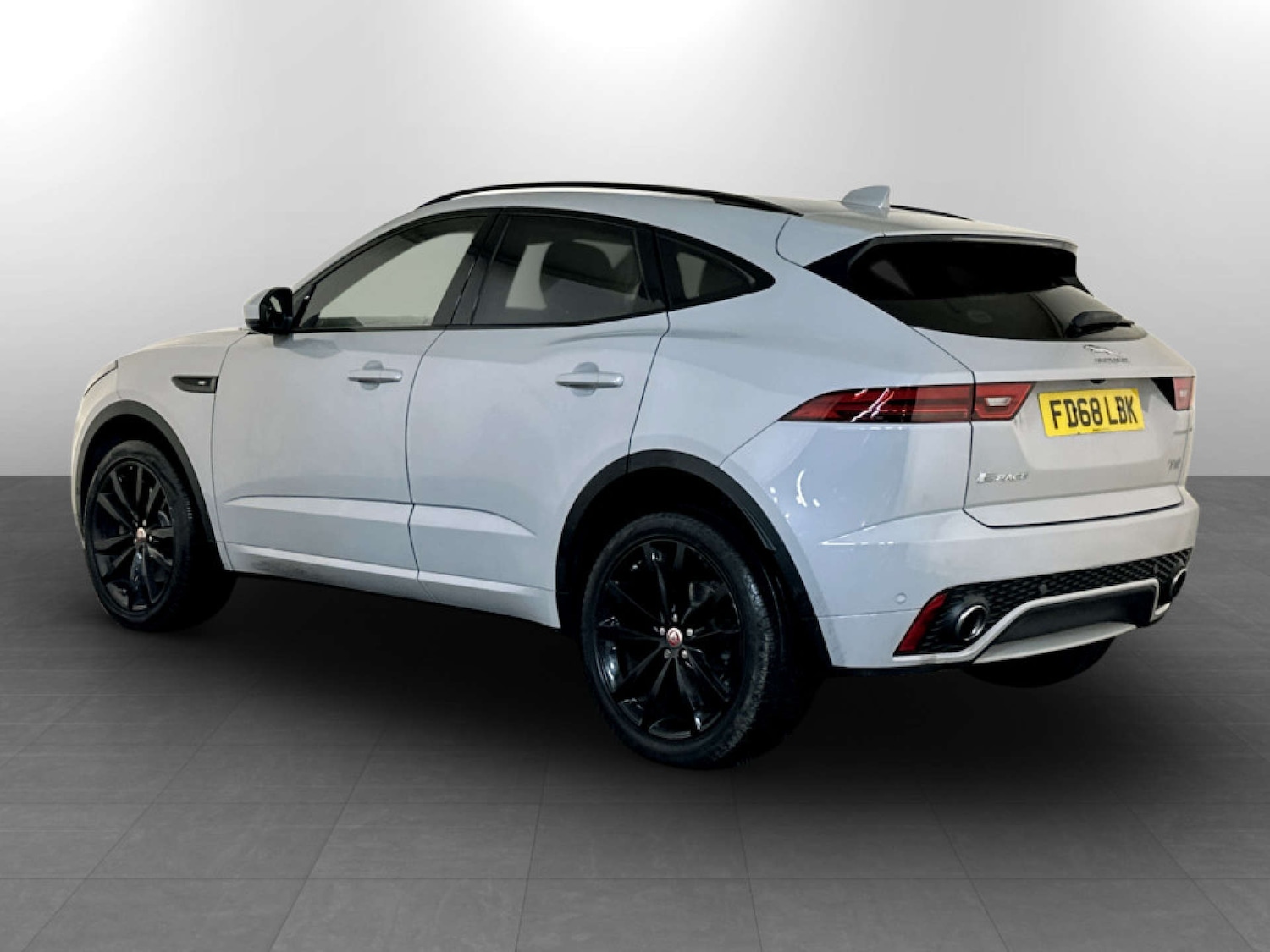 Used Jaguar E-Pace 2019 for sale - 77251456: Photo 8