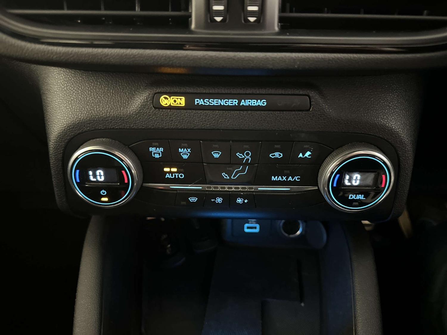 Used Ford Kuga 2020 for sale - 77836410: Photo 25