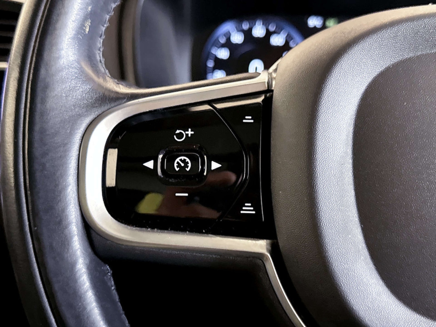 Used Volvo XC90 2022 for sale - 77185322: Photo 18