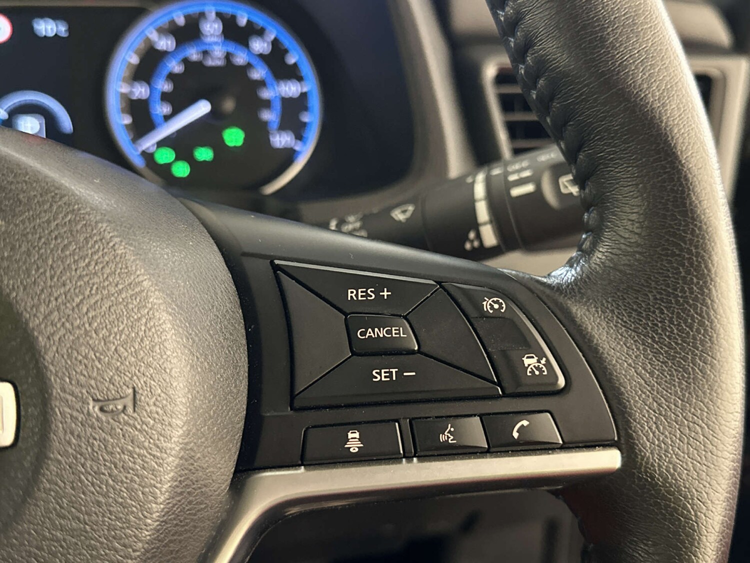 Used Nissan Leaf 2023 for sale - 77917701: Photo 18