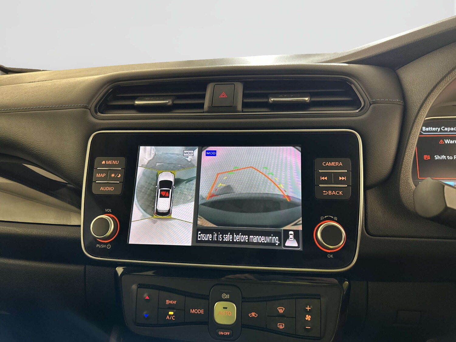 Used Nissan Leaf 2023 for sale - 77917701: Photo 19