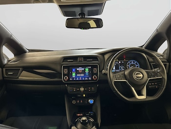 Used Nissan Leaf 2023 for sale - 77917701: Photo