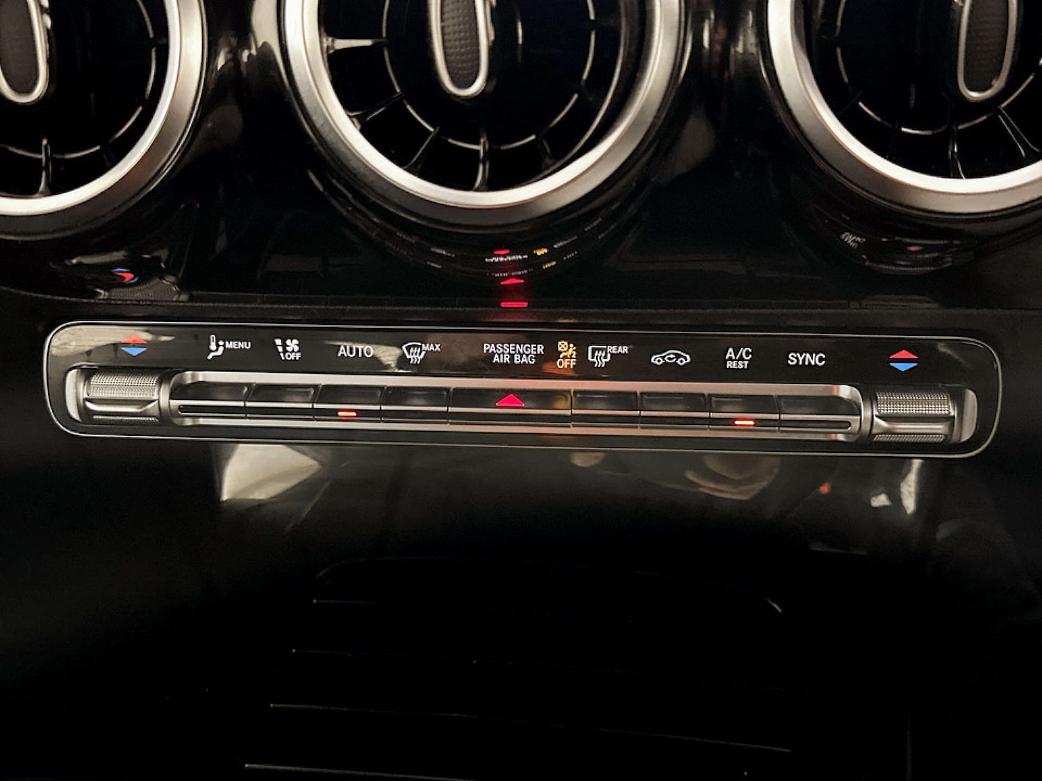 Used Mercedes-Benz A-Class 2022 for sale - 77681191: Photo 26