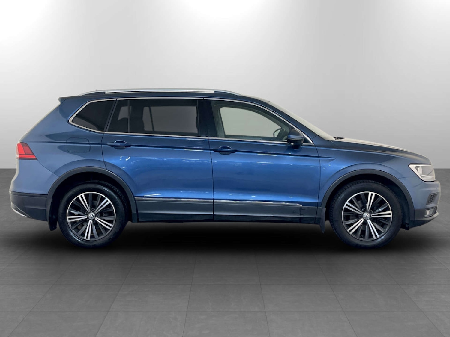 Used Volkswagen Tiguan Allspace 2018 for sale - 77185364: Photo 11