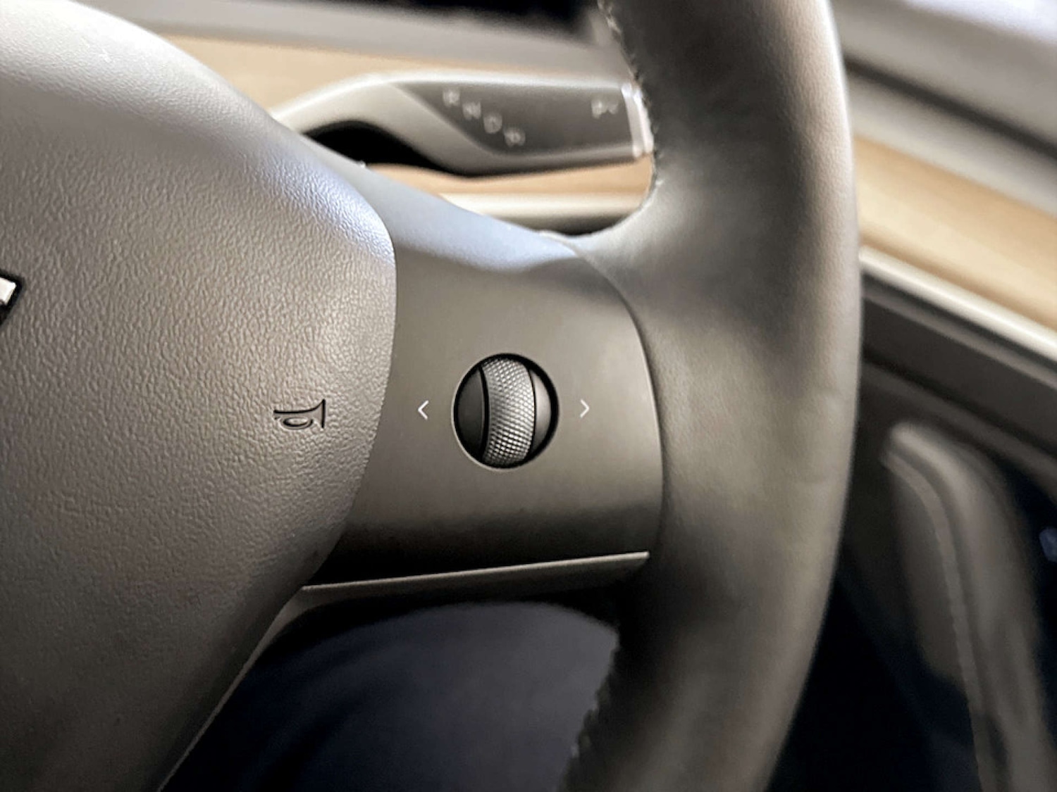 Used Tesla Model 3 2023 for sale - 77368247: Photo 19