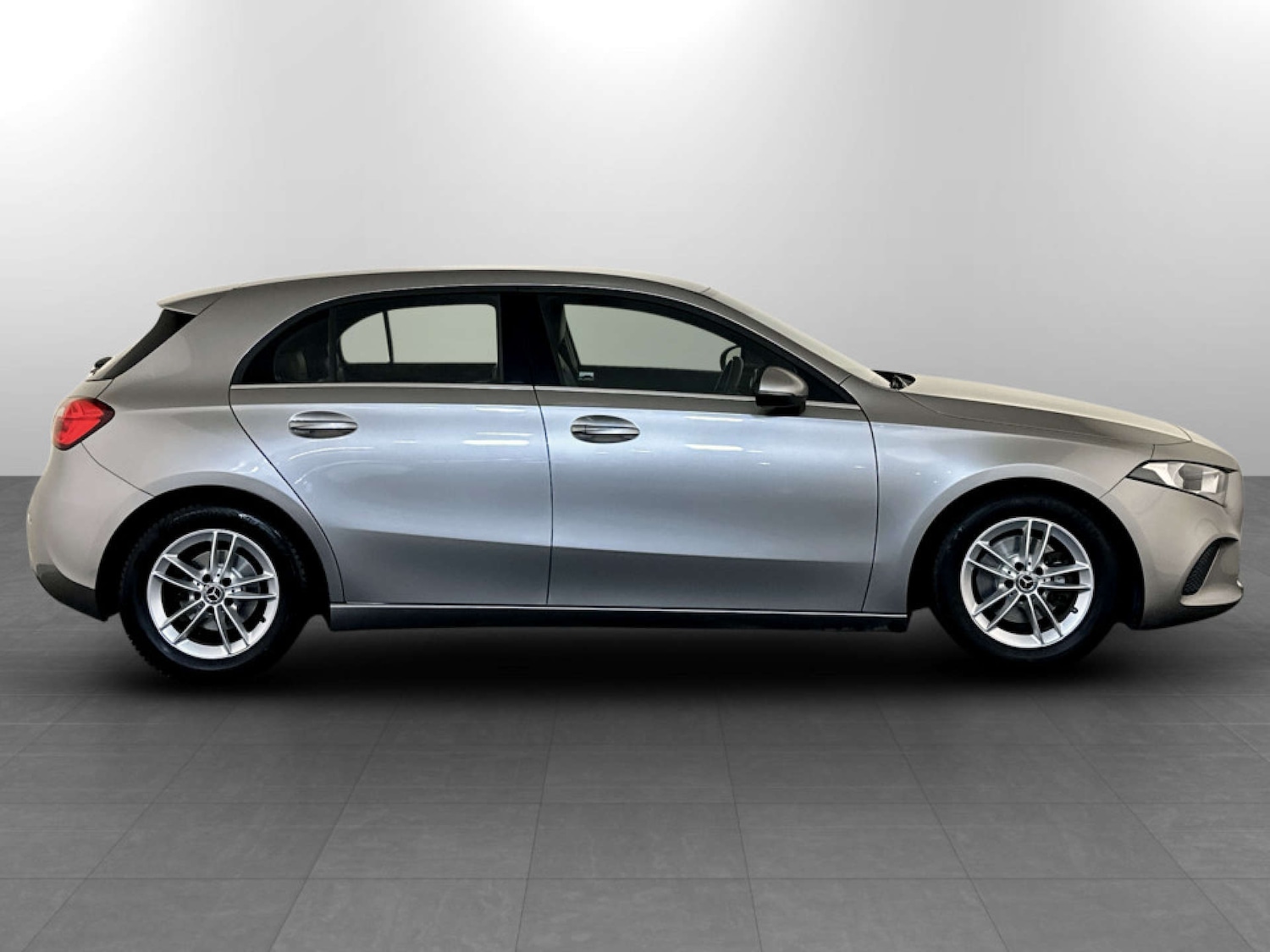 Used Mercedes-Benz A-Class 2020 for sale - 77326074: Photo 11