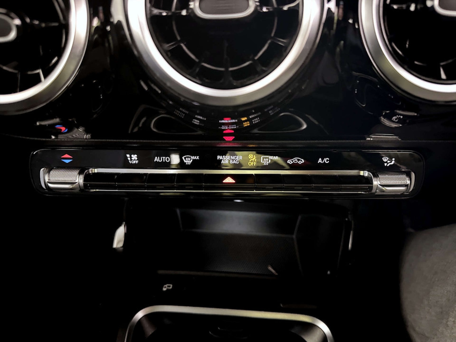 Used Mercedes-Benz A-Class 2020 for sale - 77326074: Photo 24