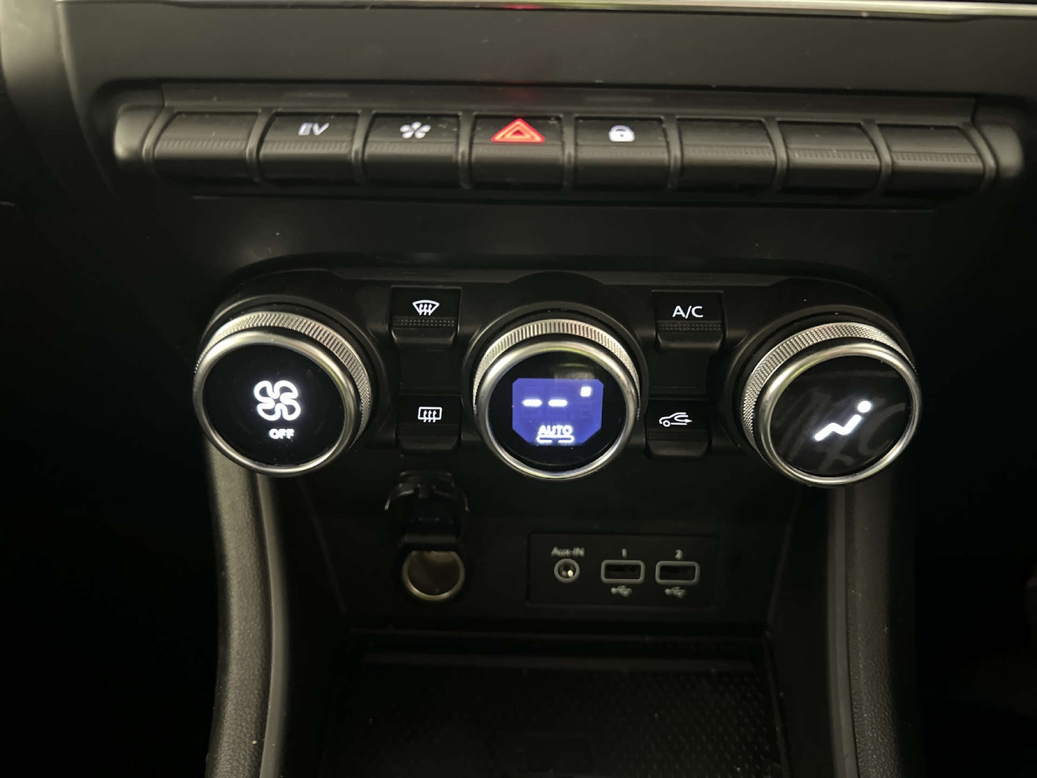 Used Renault Captur 2022 for sale - 77964892: Photo 25