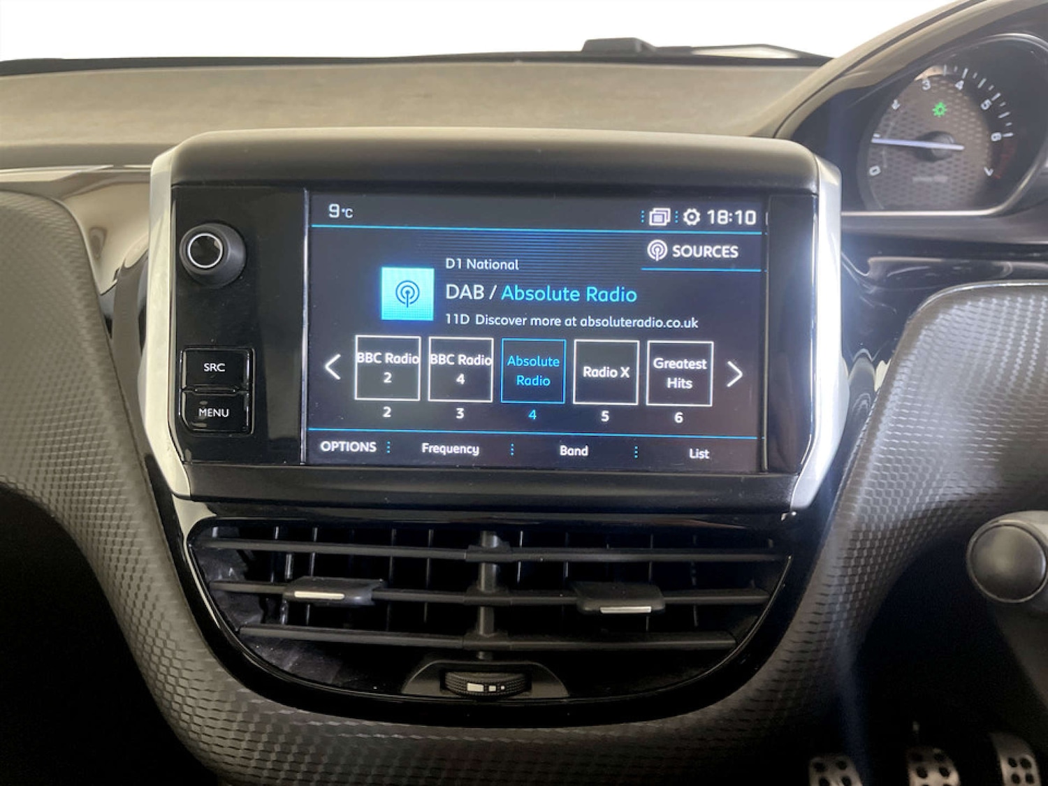 Used Peugeot 2008 2018 for sale - 77385509: Photo 23