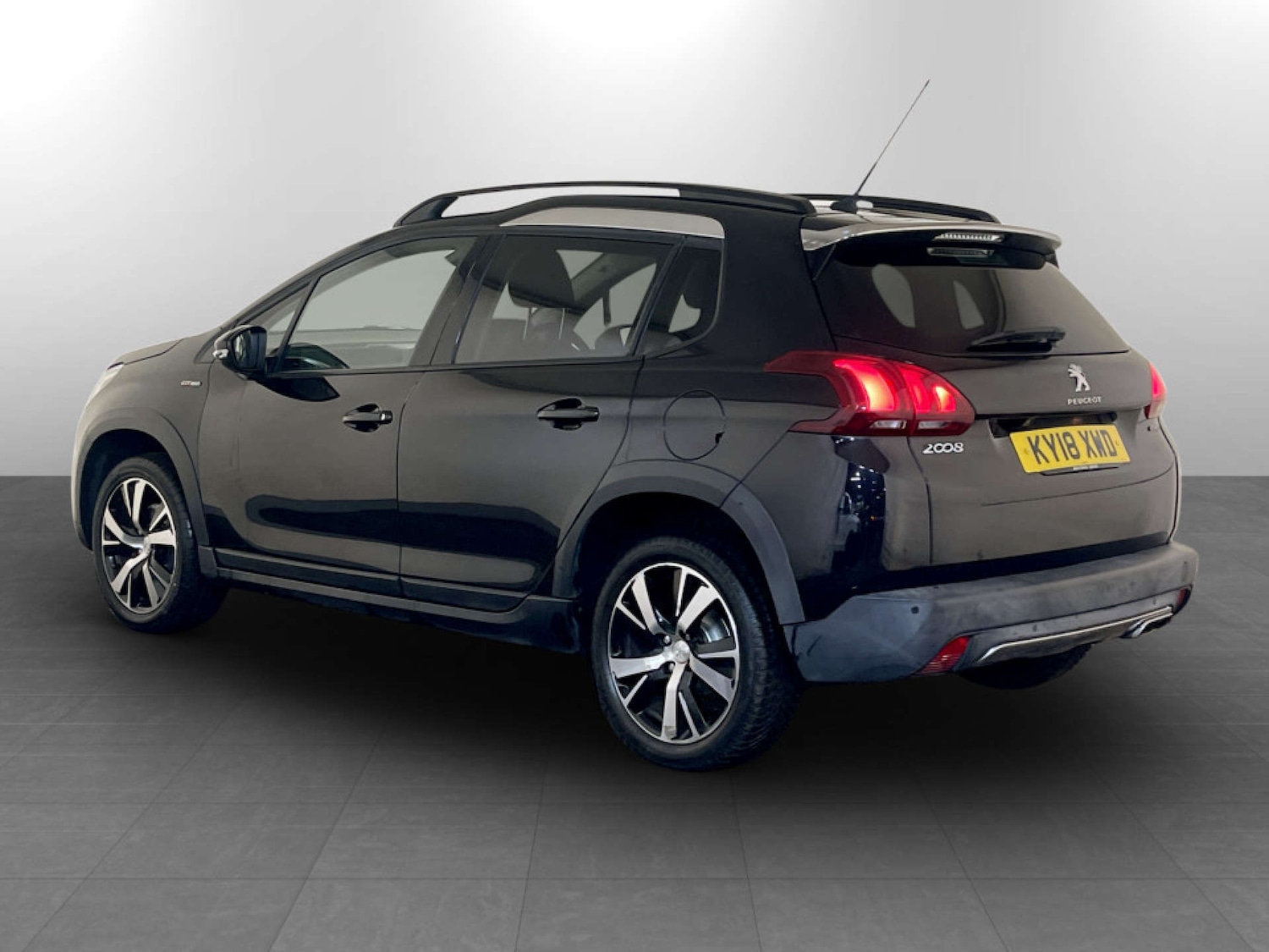 Used Peugeot 2008 2018 for sale - 77385509: Photo 8