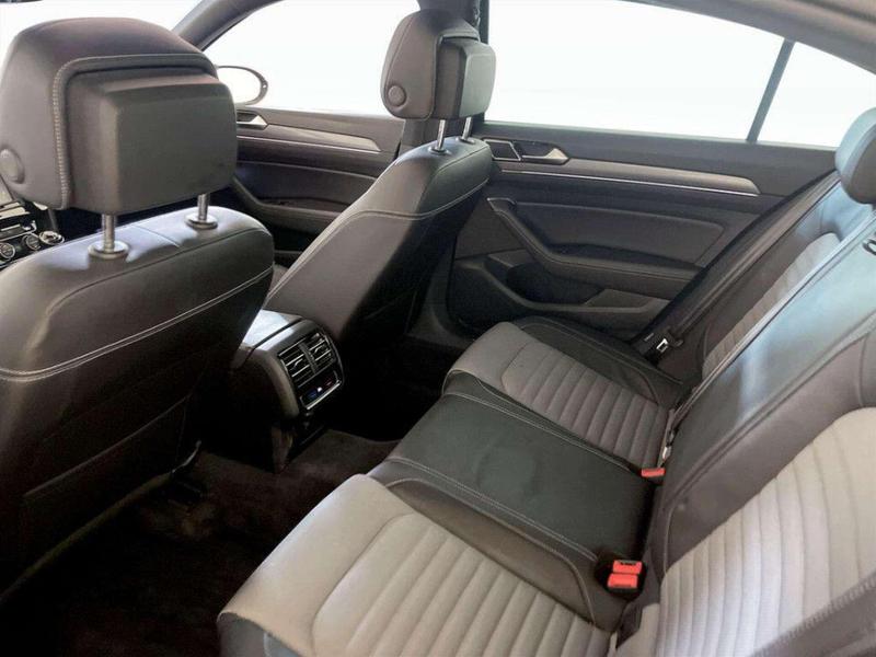 Used Volkswagen Passat 2017 for sale - 76908671: Photo 16
