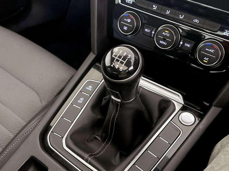 Used Volkswagen Passat 2017 for sale - 76908671: Photo 27