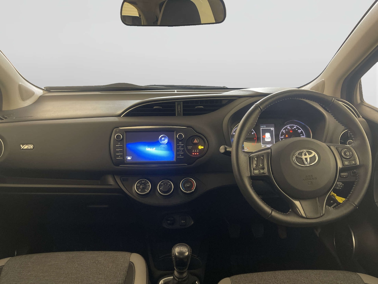 Used Toyota Yaris 2019 for sale - 78032015: Photo 3