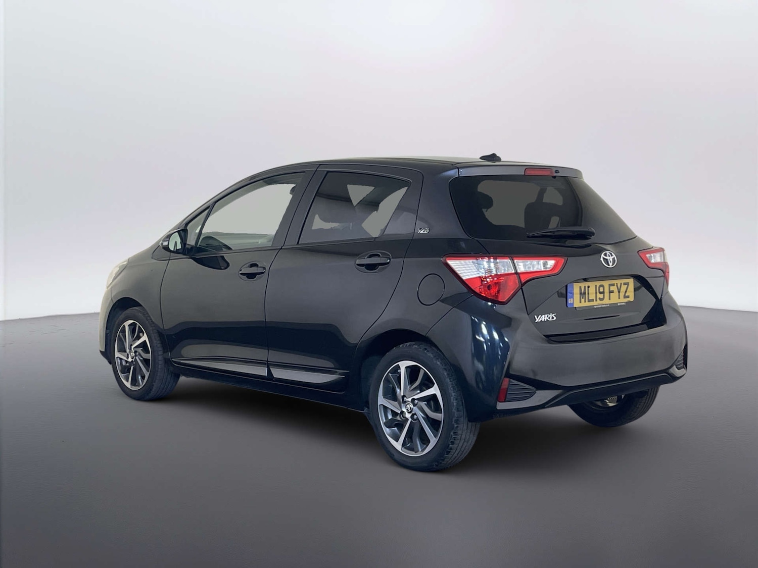 Used Toyota Yaris 2019 for sale - 78032015: Photo 8