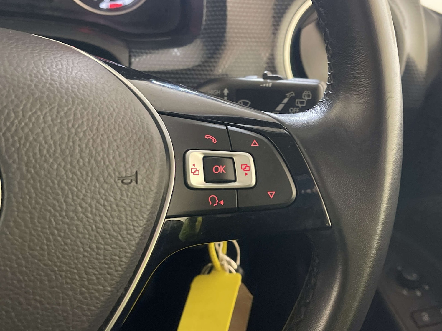 Used Volkswagen up! 2022 for sale - 78016548: Photo 19