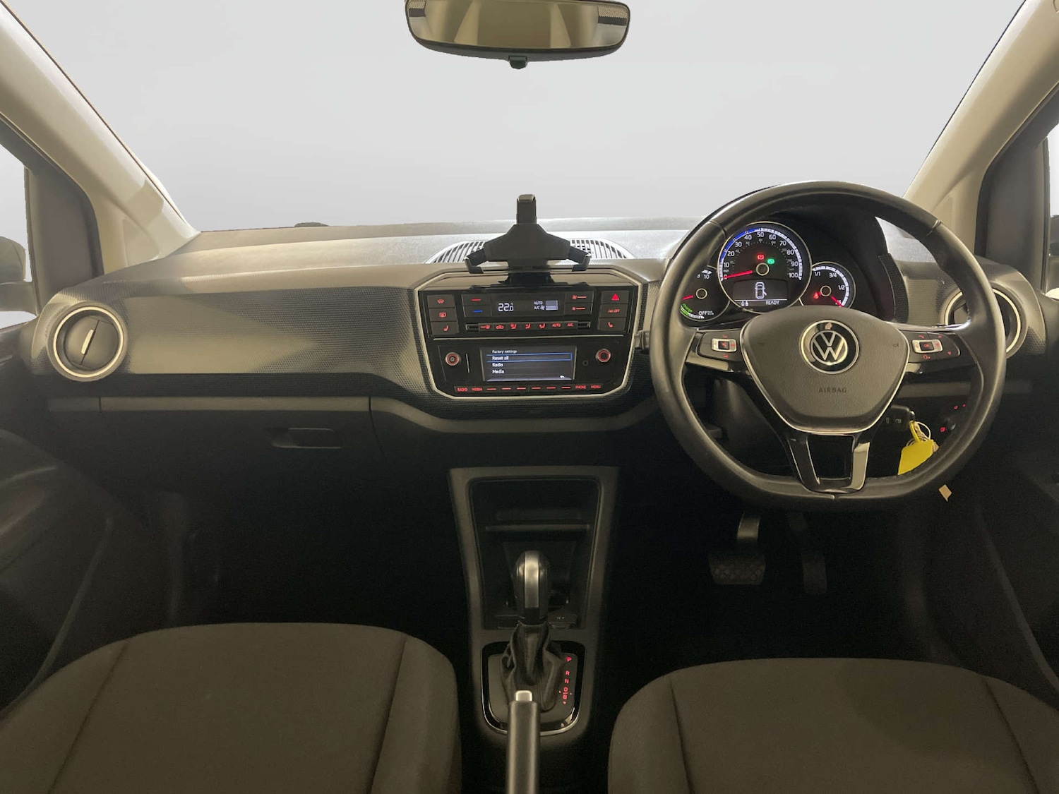 Used Volkswagen up! 2022 for sale - 78016548: Photo 3