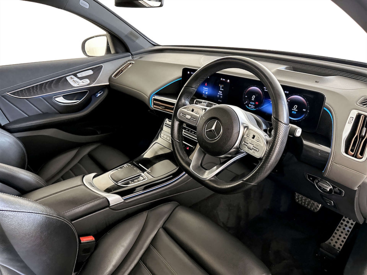 Used Mercedes-Benz EQC 2021 for sale - 77765812: Photo 17