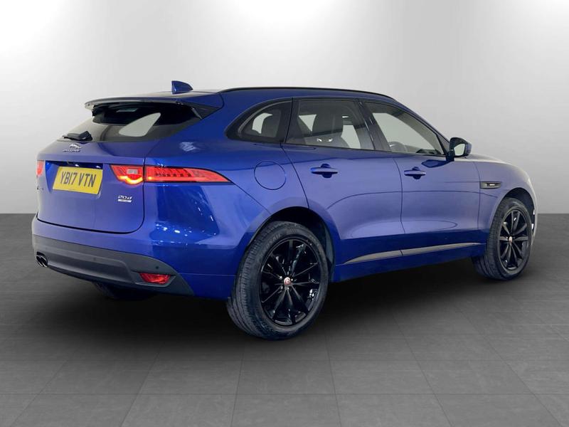 Used Jaguar F-Pace 2017 for sale - 77025799: Photo 10