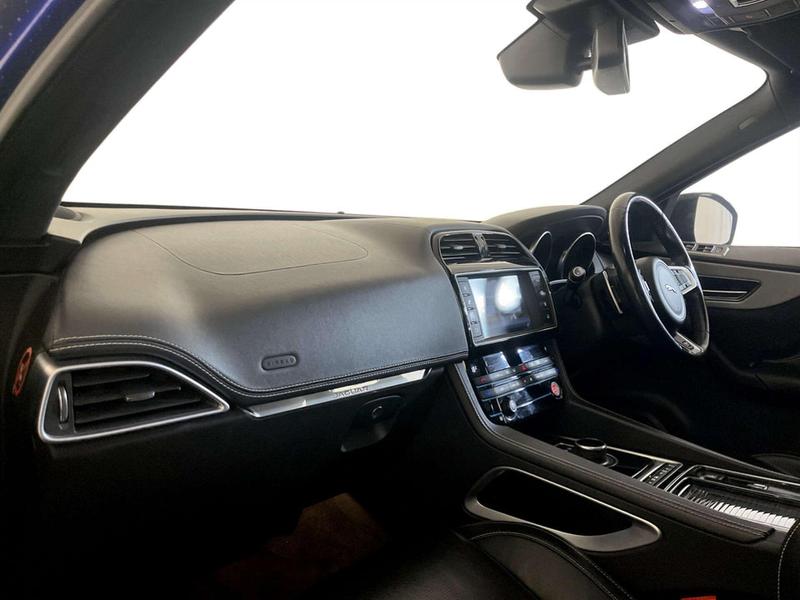Used Jaguar F-Pace 2017 for sale - 77025799: Photo 12