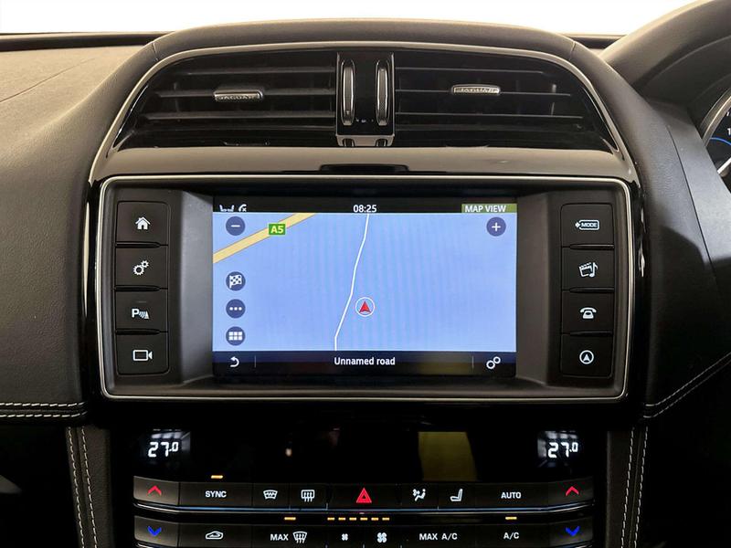 Used Jaguar F-Pace 2017 for sale - 77025799: Photo 24