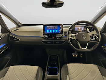 Used Volkswagen ID.3 2023 for sale - 78313351: Photo