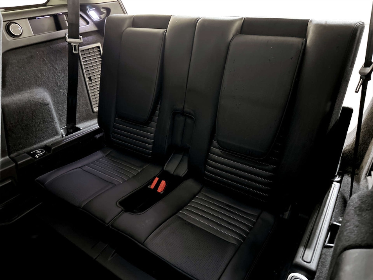 Used Land Rover Discovery Sport 2018 for sale - 77185028: Photo 15