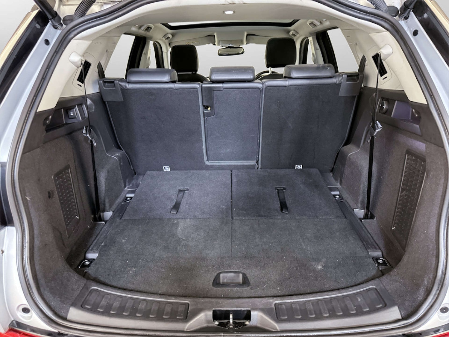 Used Land Rover Discovery Sport 2018 for sale - 77185028: Photo 16