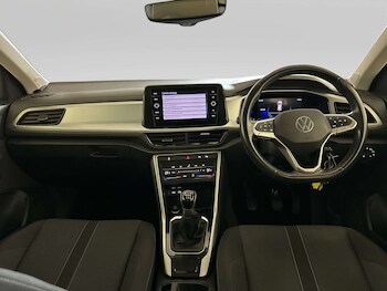 Used Volkswagen T-Roc 2022 for sale - 78861949: Photo