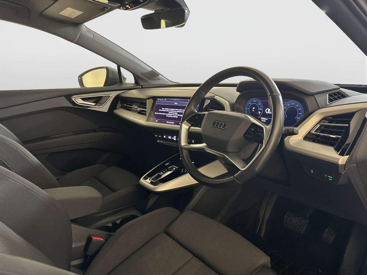 Used Audi Q4 e-tron 2023 for sale - 77850653: Photo 15