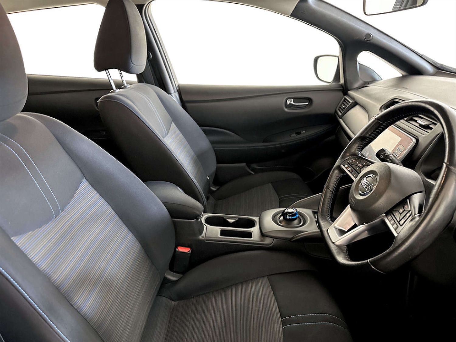 Used Nissan Leaf 2021 for sale - 77681230: Photo 12