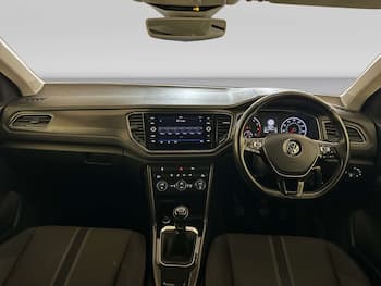 Used Volkswagen T-Roc 2019 for sale - 79684106: Photo