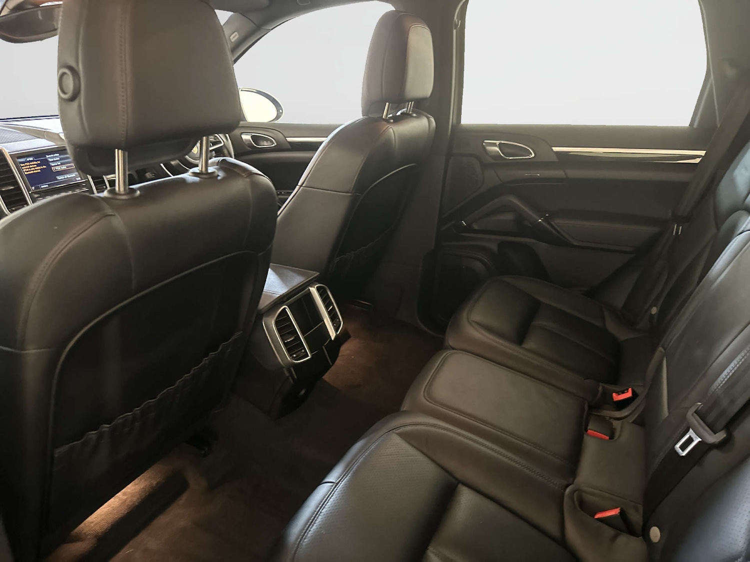 Used Porsche Cayenne 2016 for sale - 78031032: Photo 14