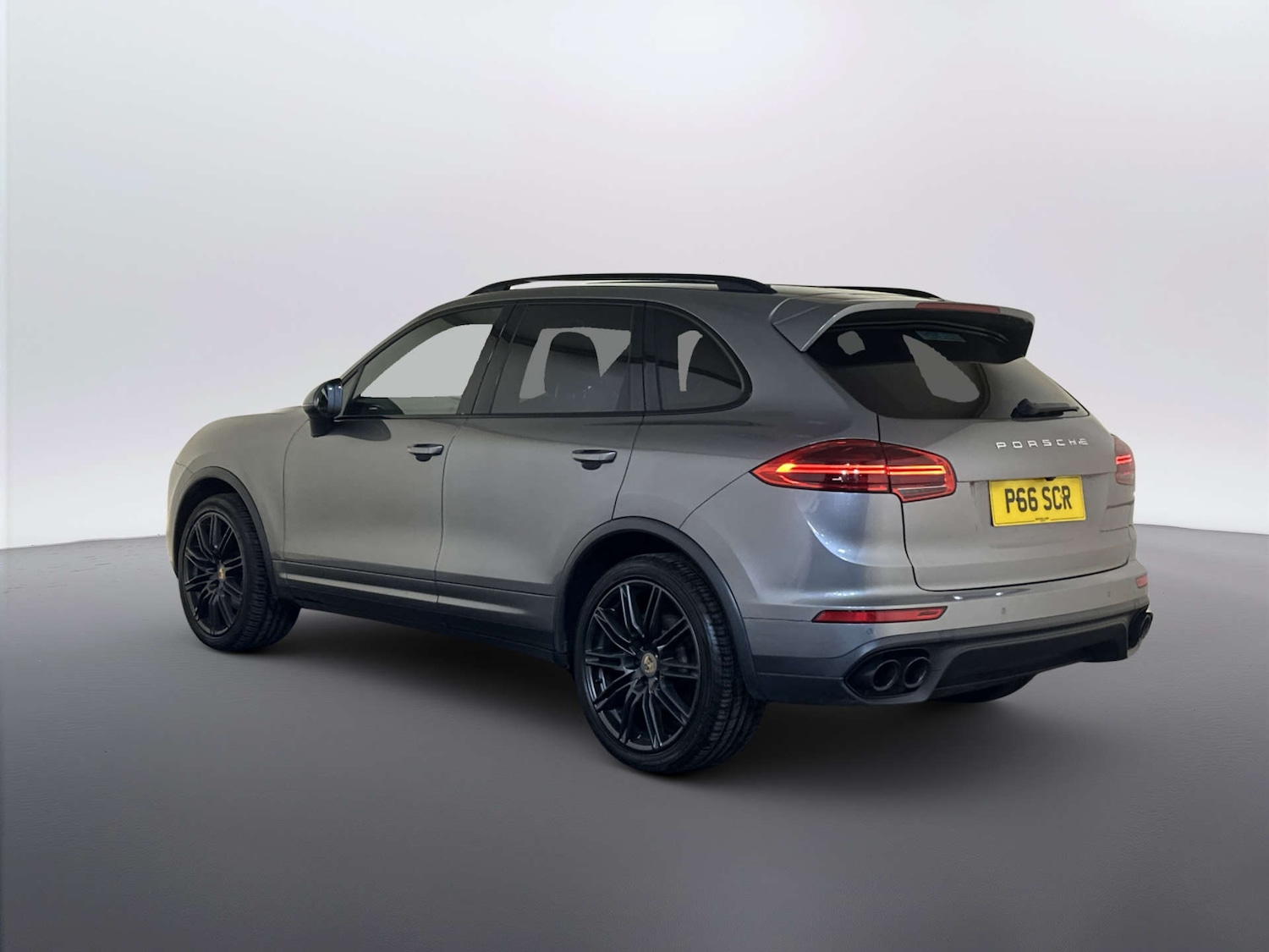 Used Porsche Cayenne 2016 for sale - 78031032: Photo 8