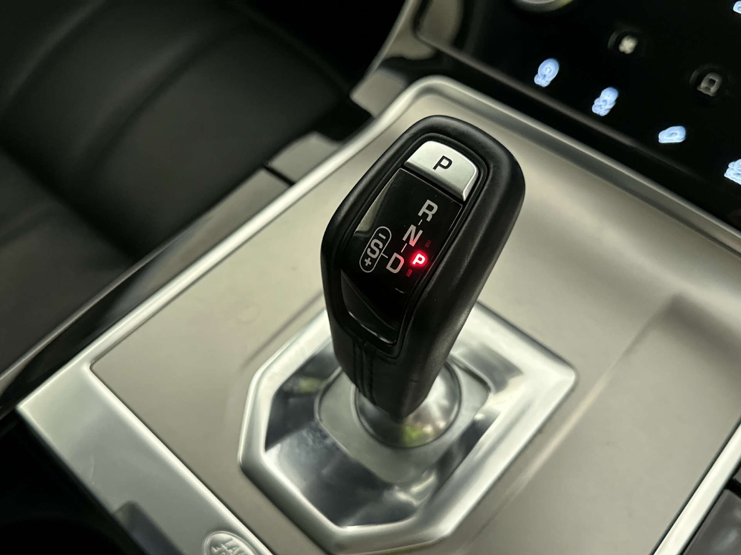 Used Land Rover Range Rover Evoque 2022 for sale - 77954386: Photo 25