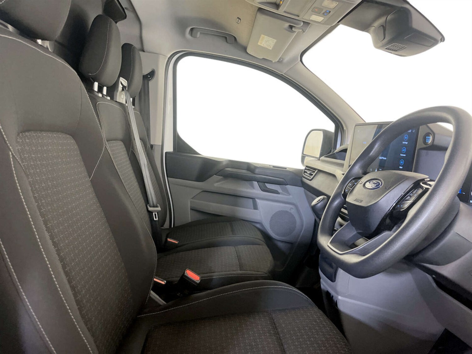 Used Ford Transit Custom 2024 for sale - 77618879: Photo 13