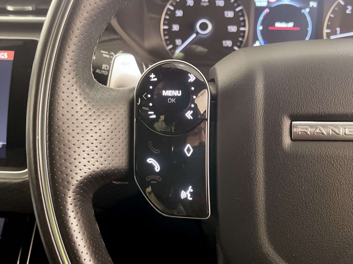 Used Land Rover Range Rover Velar 2019 for sale - 77262714: Photo 16