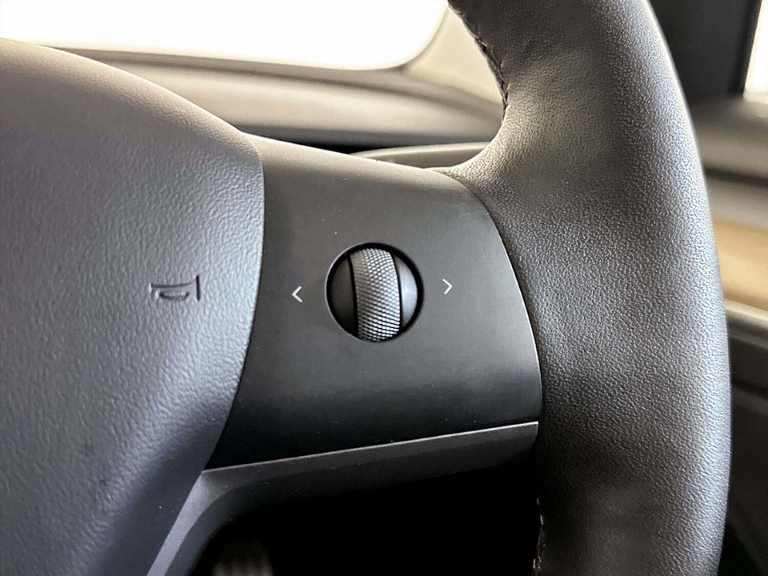 Used Tesla Model 3 2021 for sale - 77681183: Photo 18