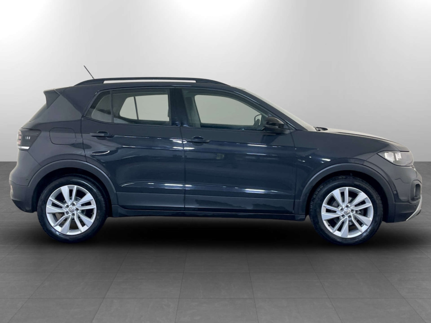 Used Volkswagen T-Cross 2019 for sale - 77185205: Photo 11