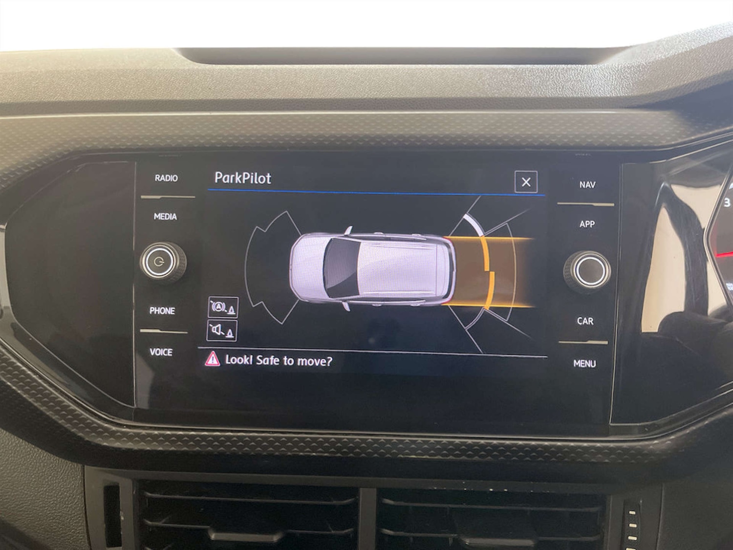 Used Volkswagen T-Cross 2019 for sale - 77185205: Photo 19